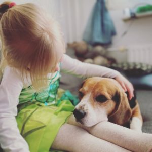 Read more about the article Zuhause mit Kind: Tag 13 – Lilli und Snoopy