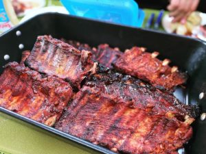 Read more about the article Zuhause mit Kind: Tag 39 – Papas Leidenschaft: BBQ